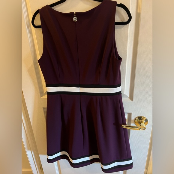 Plum colored dress - Tommy Hilfiger - size 12 - Picture 3 of 4